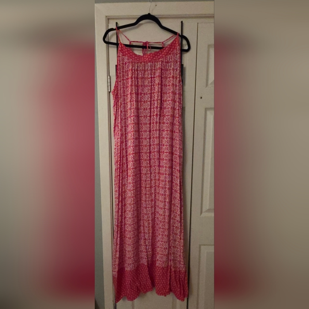 2X Joe Fresh Red and White Patterned Maxi Dress